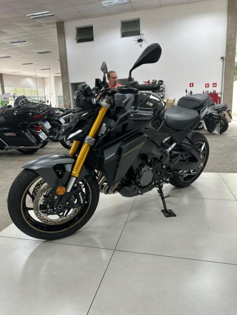 SUZUKI GSX-S 1000 A, Foto 5 SUZUKI GSX-S 1000 A, Foto 5