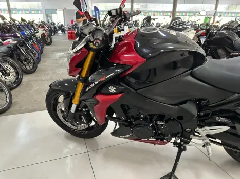 SUZUKI GSX-S 1000 A, Foto 6