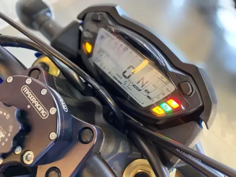 SUZUKI GSX-S 1000 A, Foto 9