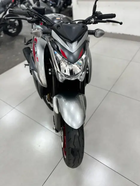 SUZUKI GSX-S 1000 A, Foto 6