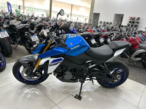 SUZUKI GSX-S 1000 A, Foto 8