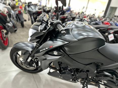 SUZUKI GSX-S 1000 A, Foto 11