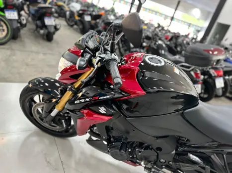 SUZUKI GSX-S 1000 A, Foto 2 SUZUKI GSX-S 1000 A, Foto 2