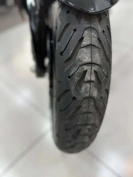 SUZUKI GSX-S 1000 A, Foto 3 SUZUKI GSX-S 1000 A, Foto 3