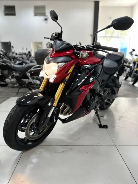 SUZUKI GSX-S 1000 A, Foto 6 SUZUKI GSX-S 1000 A, Foto 6