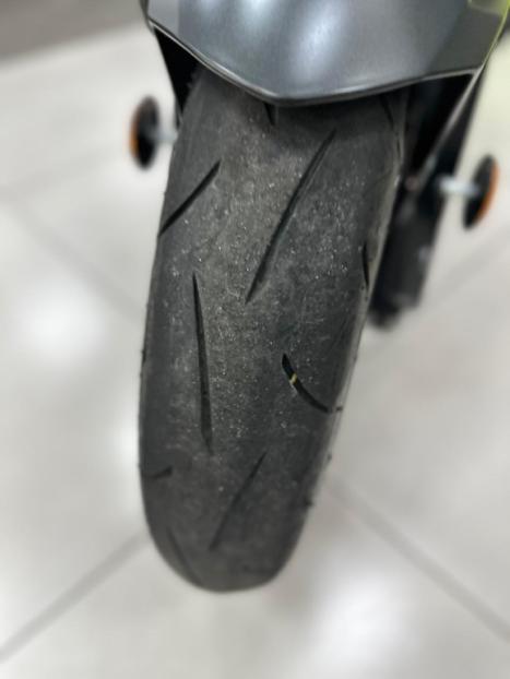 SUZUKI GSX-S 1000 A, Foto 2