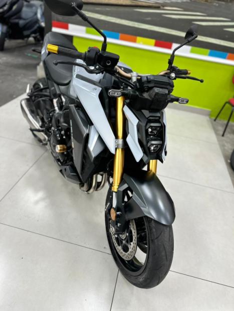 SUZUKI GSX-S 1000 A, Foto 3