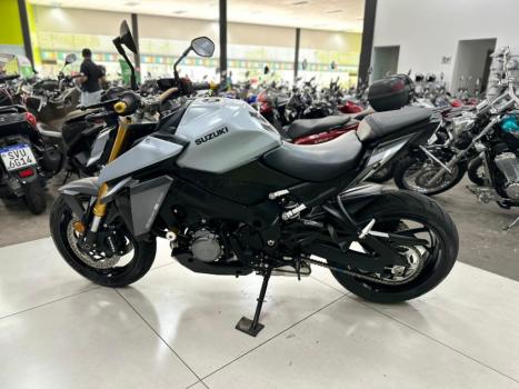 SUZUKI GSX-S 1000 A, Foto 8