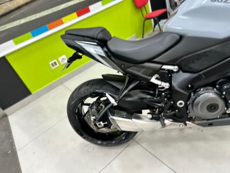 SUZUKI GSX-S 1000 A, Foto 11