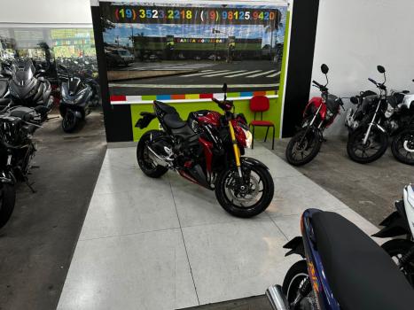 SUZUKI GSX-S 1000 A, Foto 1