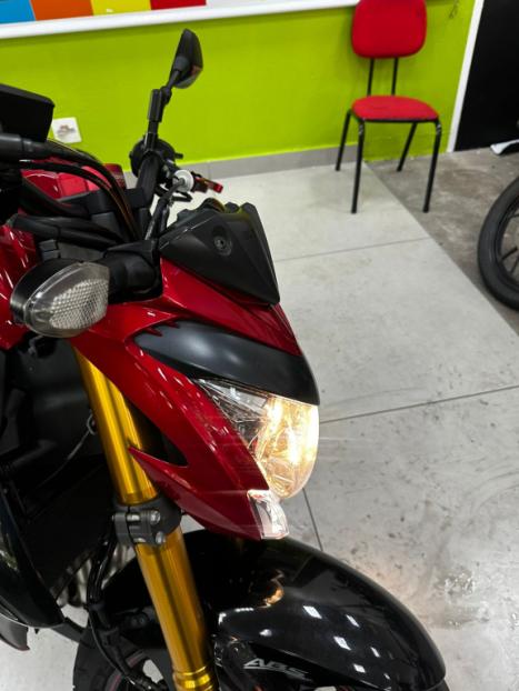 SUZUKI GSX-S 1000 A, Foto 2