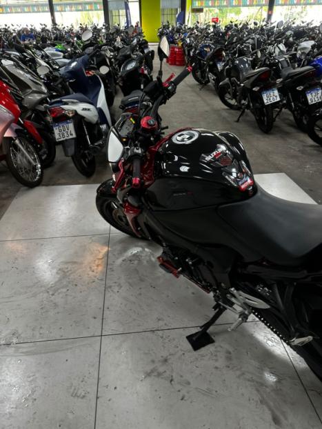 SUZUKI GSX-S 1000 A, Foto 8