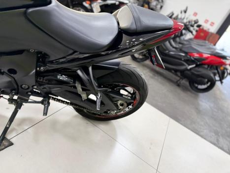 SUZUKI GSX-S 1000 A, Foto 2