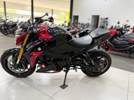 SUZUKI GSX-S 1000 A, Foto 5