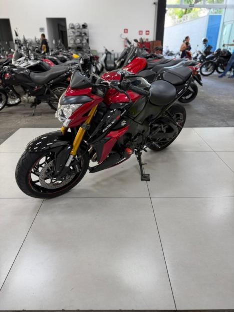 SUZUKI GSX-S 1000 A, Foto 6