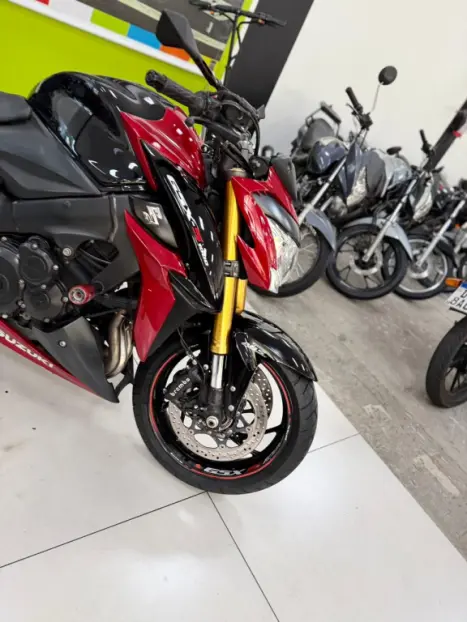 SUZUKI GSX-S 1000 A, Foto 11