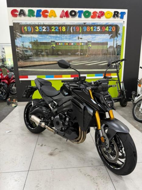 SUZUKI GSX-S 1000 A, Foto 1