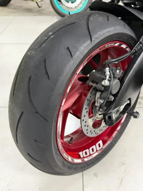 SUZUKI GSX-S 1000 A, Foto 6