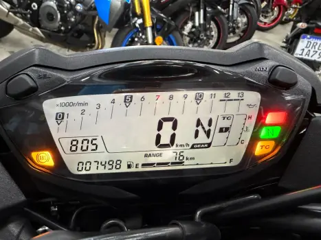 SUZUKI GSX-S 1000 A, Foto 7