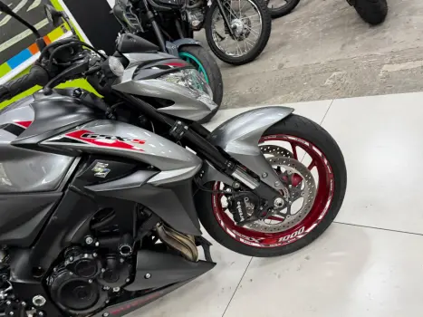 SUZUKI GSX-S 1000 A, Foto 8