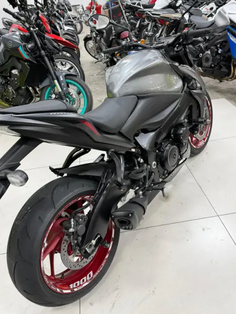SUZUKI GSX-S 1000 A, Foto 10