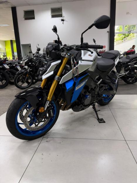 SUZUKI GSX-S 1000 A, Foto 2