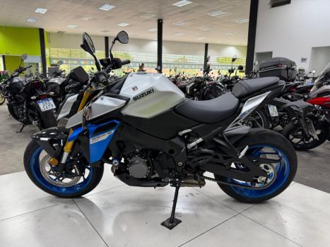 SUZUKI GSX-S 1000 A, Foto 5