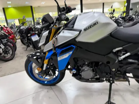 SUZUKI GSX-S 1000 A, Foto 11