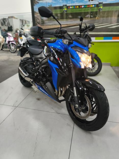 SUZUKI GSX-S 1000 A, Foto 6