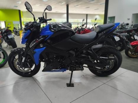 SUZUKI GSX-S 1000 A, Foto 8