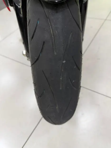 SUZUKI GSX-S 1000 A, Foto 2