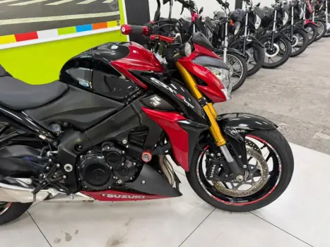 SUZUKI GSX-S 1000 A, Foto 5