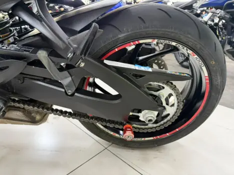 SUZUKI GSX-S 1000 A, Foto 11