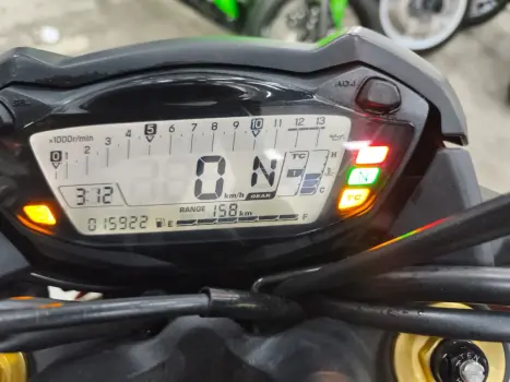 SUZUKI GSX-S 1000 A, Foto 11