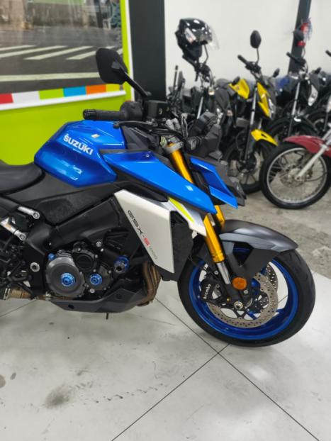 SUZUKI GSX-S 1000 A, Foto 3