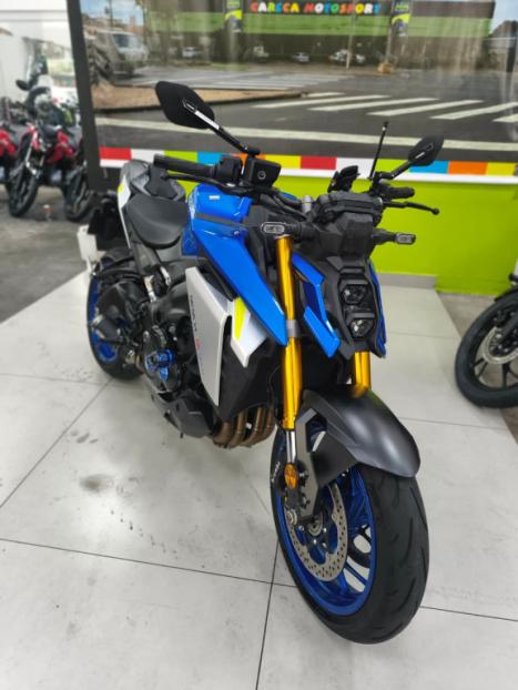 SUZUKI GSX-S 1000 A, Foto 5