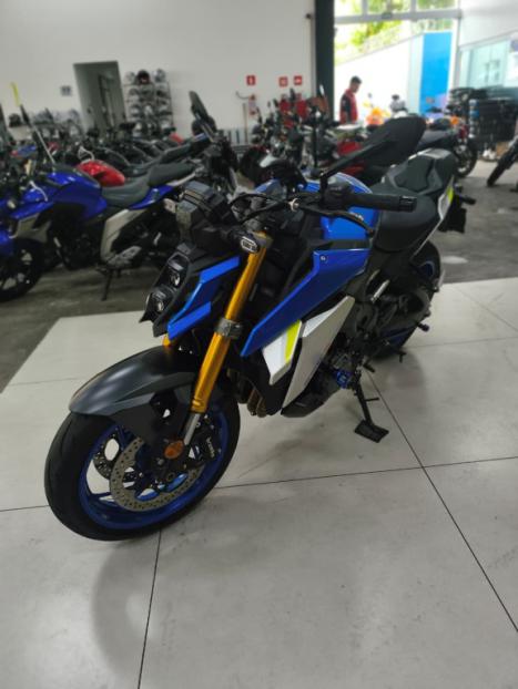 SUZUKI GSX-S 1000 A, Foto 6