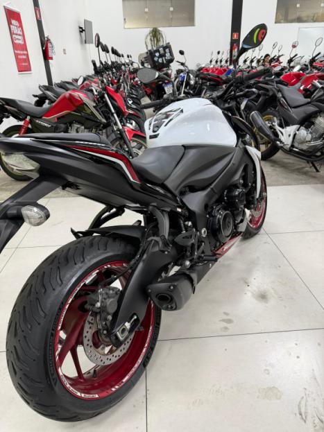 SUZUKI GSX-S 1000 A, Foto 10