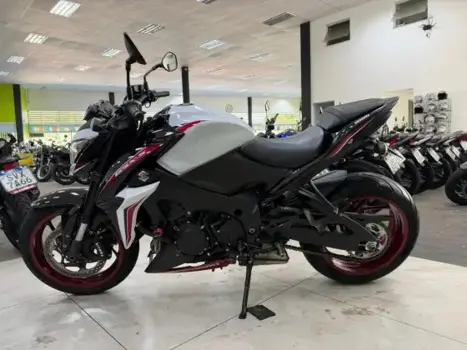 SUZUKI GSX-S 1000 A, Foto 9
