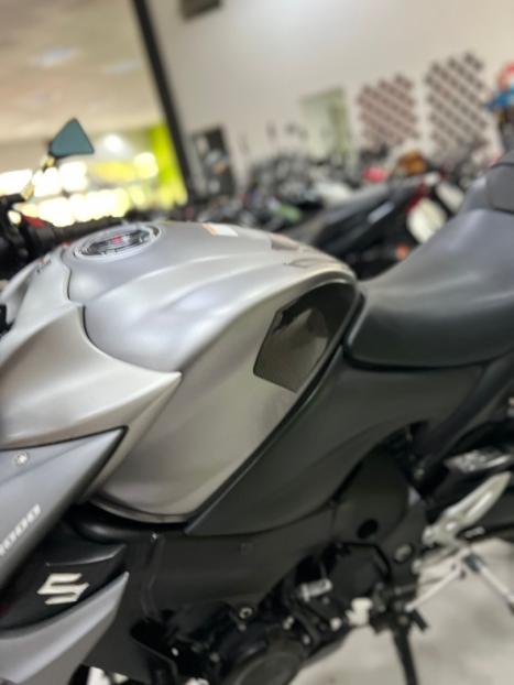 SUZUKI GSX-S 1000 A, Foto 9