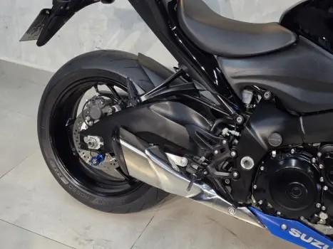 SUZUKI GSX-S 1000 A, Foto 16