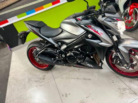 SUZUKI GSX-S 1000 A, Foto 2