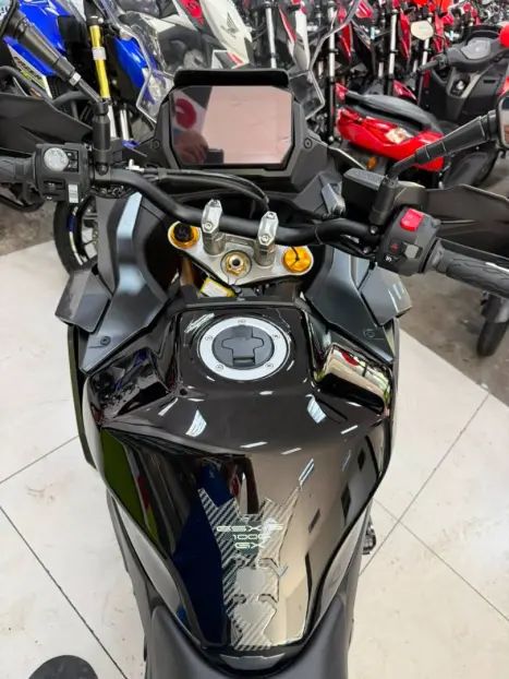 SUZUKI GSX-S 1000 A, Foto 11
