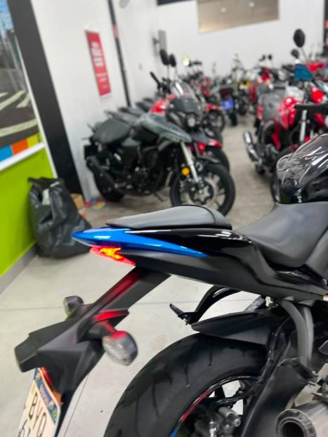 SUZUKI GSX-S 1000 A, Foto 5