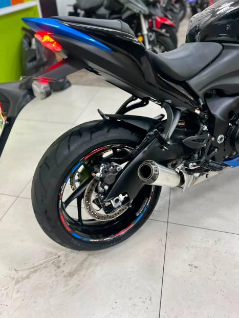 SUZUKI GSX-S 1000 A, Foto 6
