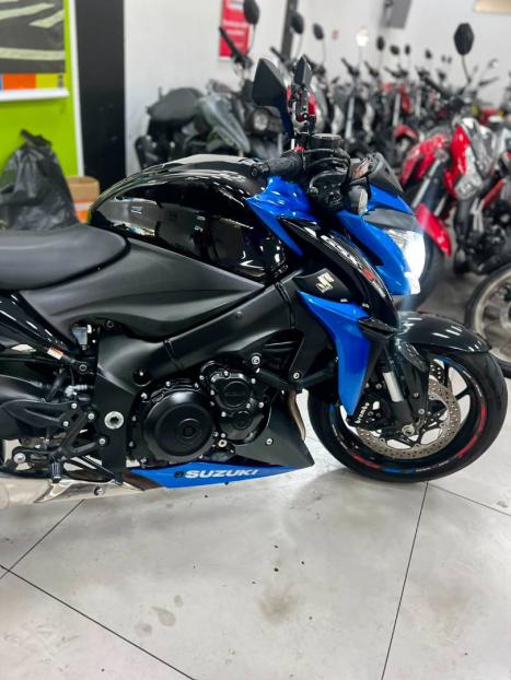 SUZUKI GSX-S 1000 A, Foto 8