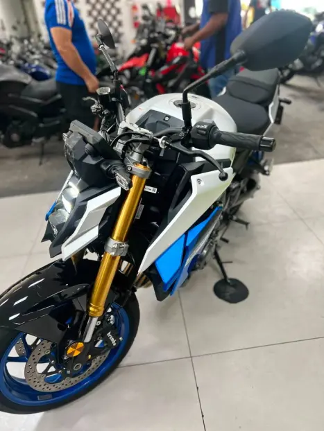 SUZUKI GSX-S 1000 A, Foto 10