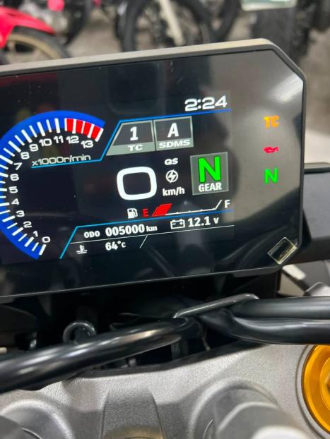 SUZUKI GSX-S 1000 A, Foto 14