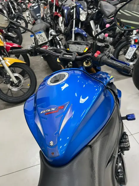 SUZUKI GSX-S 1000 A, Foto 5