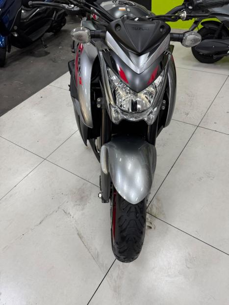 SUZUKI GSX-S 1000 A, Foto 6